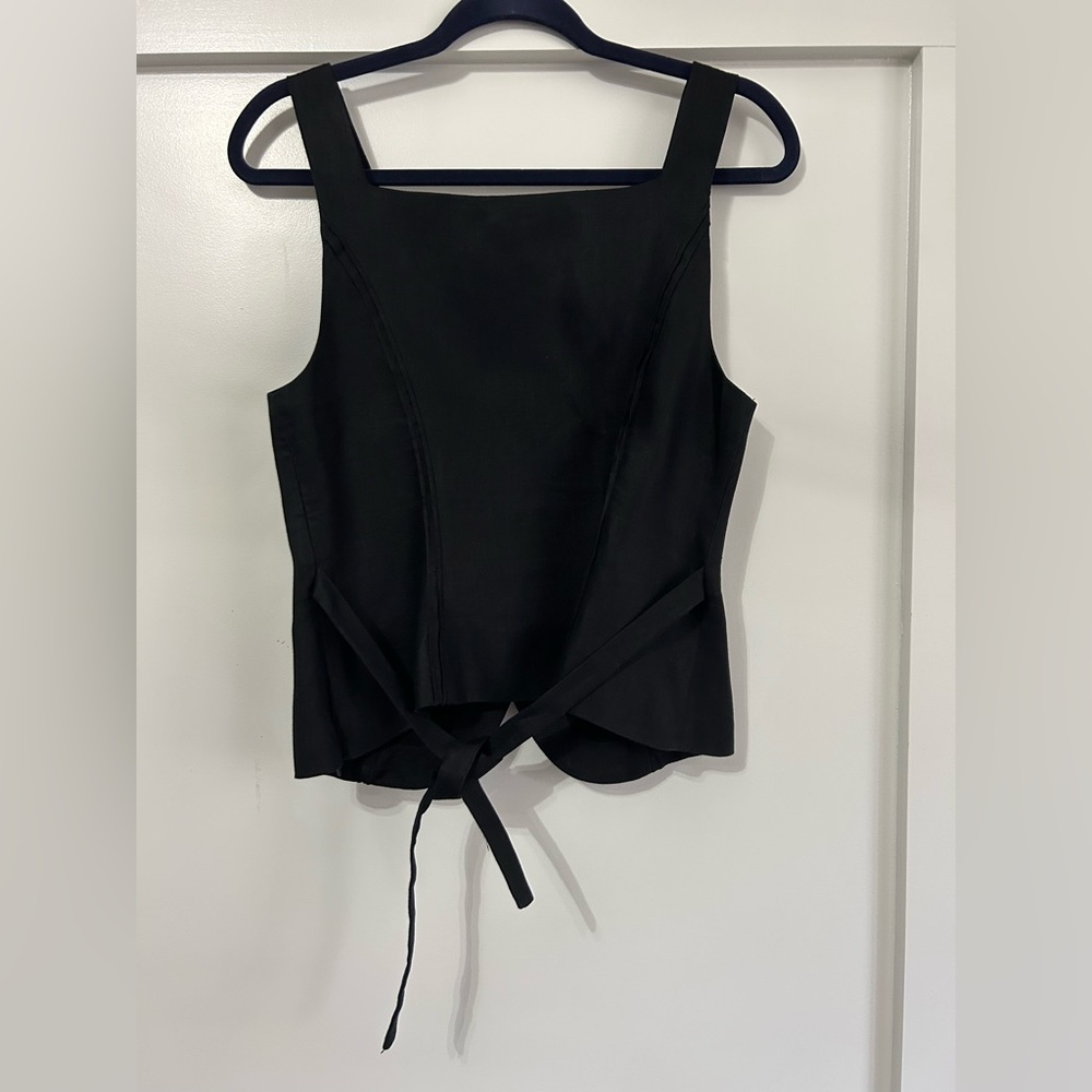 Reformation Emily Linen 
Two piece In Black - Picture 3 of 10